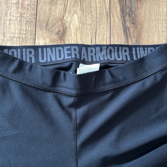 Women’s Under Armor Heatgear Compression Leggings🔥 - Picture 4 of 7
